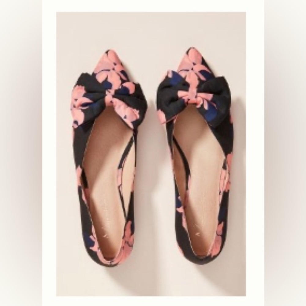 Bow City Flats Black Floral Size 7